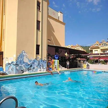 Grand Soel Aparthotel 3*